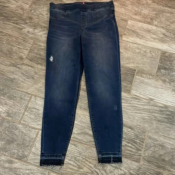 Spanx Distressed Ankle Skinny Jeans Medium Wash Stretch denim Women’s Size L - Picture 4 of 13
